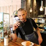 Tom's ホテル ベルリン