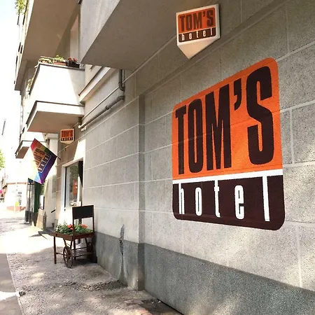 Hotel Tom's